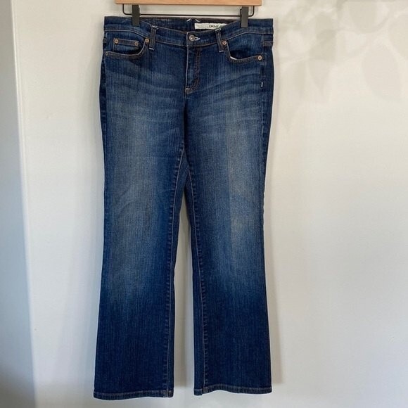 DKNY Ludlow Bootcut Distressed Jeans Stretch Whiskering Faded Mid Rise - Picture 2 of 15
